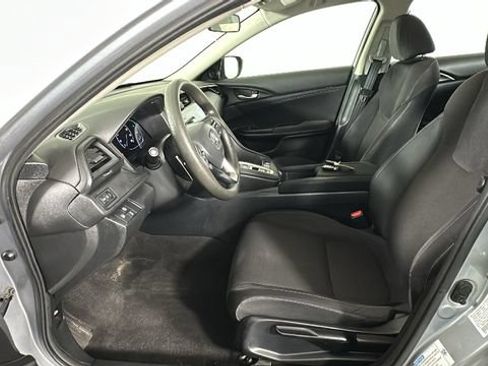 Used 2019 Honda Insight EX image 11