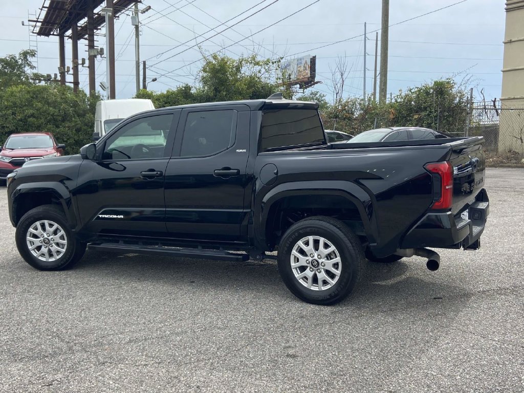 Used 2025 Toyota Tacoma SR5 RWD image 6