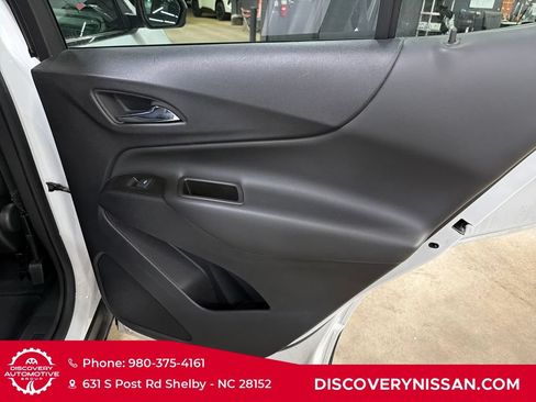 Used 2024 Chevrolet Equinox LT AWD/4WD image 37