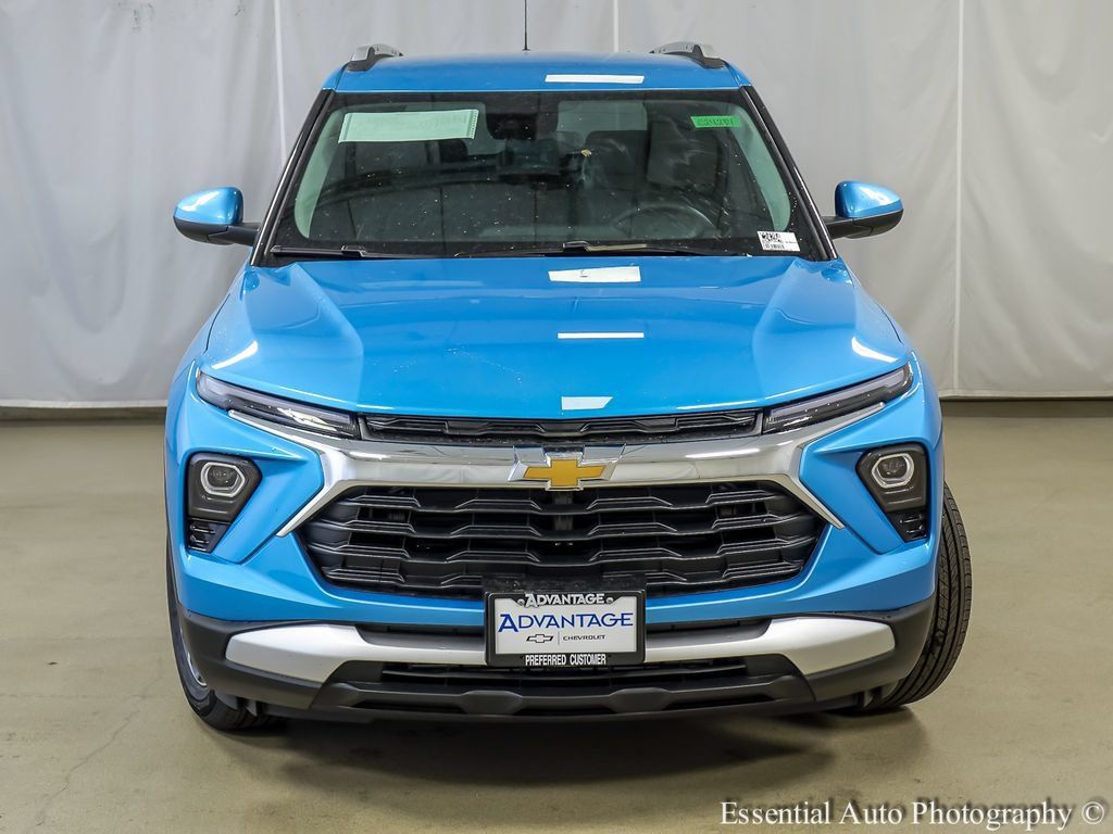 Used 2026 Chevrolet TrailBlazer LT w/ LT Cold Weather Package FWD image 5