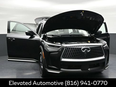 Certified 2026 INFINITI QX60 Luxe w/ Cargo Package image 39