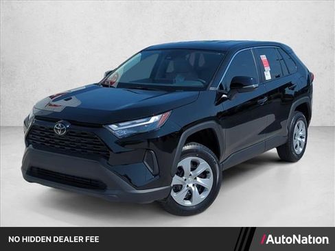 Certified 2025 Toyota RAV4 LE FWD image 1