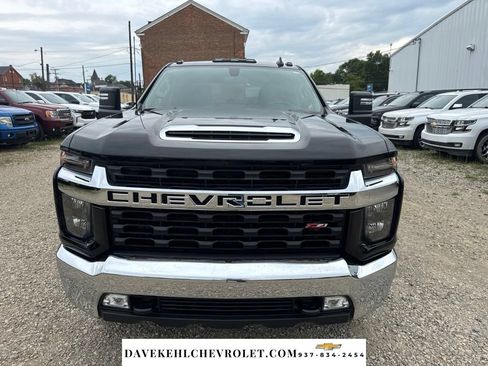 Used 2022 Chevrolet Silverado 2500 LT w/ Convenience Package AWD/4WD image 1