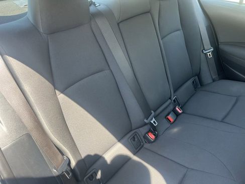 Used 2023 Toyota Corolla LE image 29