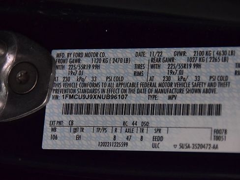 Used 2022 Ford Escape Titanium w/ Class II Trailer Tow Package AWD/4WD image 19