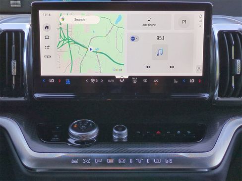 New 2025 Ford Expedition Platinum w/ Stealth Performance Package image 17