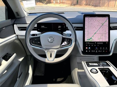 Used 2025 Volvo EX90 Ultra AWD/4WD image 7