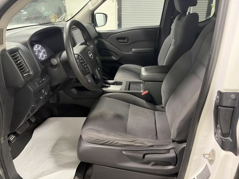 Used 2024 Nissan Frontier S w/ S Utility Package AWD/4WD image 11