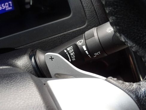 Used 2012 Toyota Camry SE FWD image 29