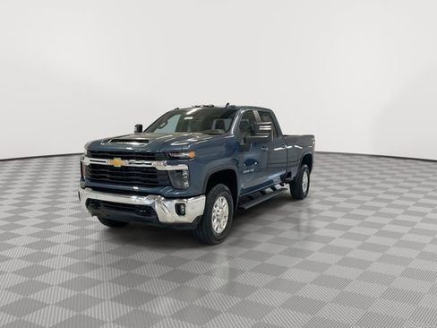 New 2025 Chevrolet Silverado 3500 LT w/ Safety Package image 4