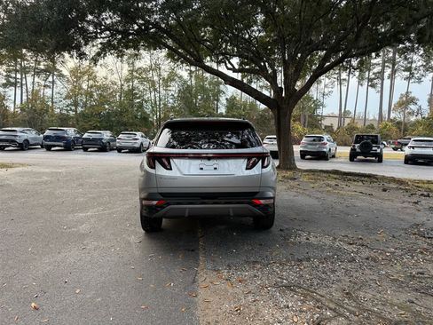 Used 2023 Hyundai Tucson Limited image 7