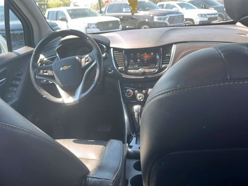 Used 2019 Chevrolet Trax Premier image 26