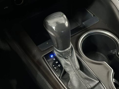 Used 2021 Toyota Camry SE image 22