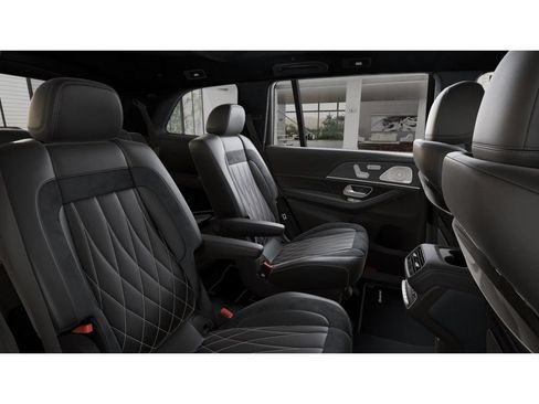 New 2026 Mercedes-Benz GLS 63 AMG 4MATIC image 5