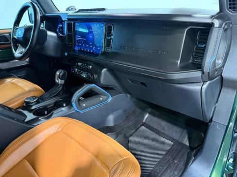 Used 2022 Ford Bronco Wildtrak AWD/4WD image 28