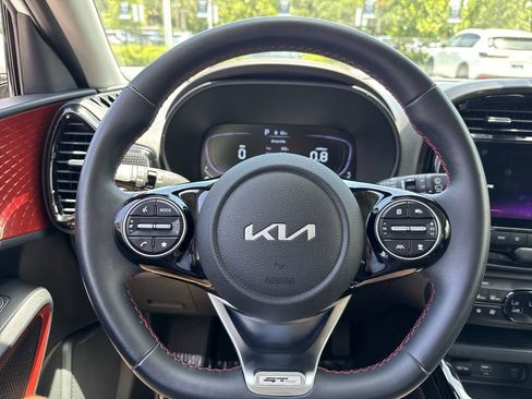 Used 2023 Kia Soul GT-Line w/ GT-Line Technology Package FWD image 48
