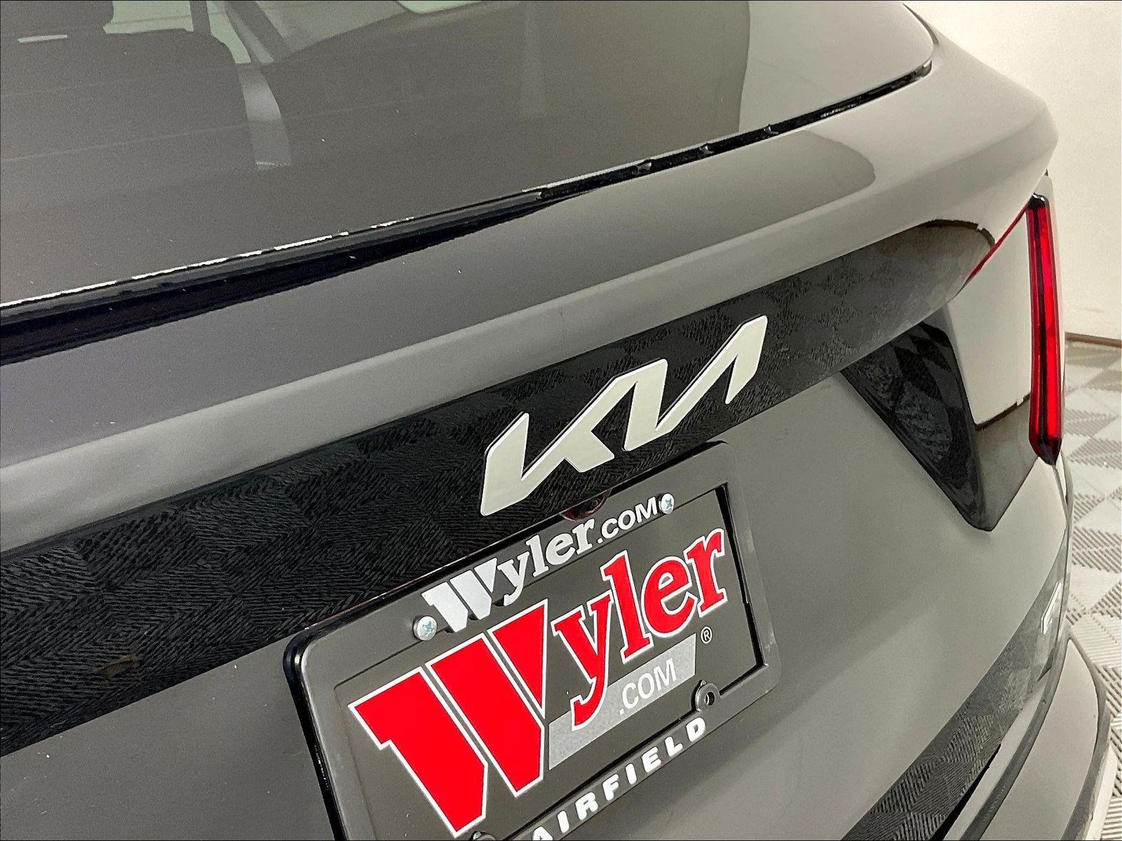 Used 2023 Kia Sorento SX AWD/4WD image 24