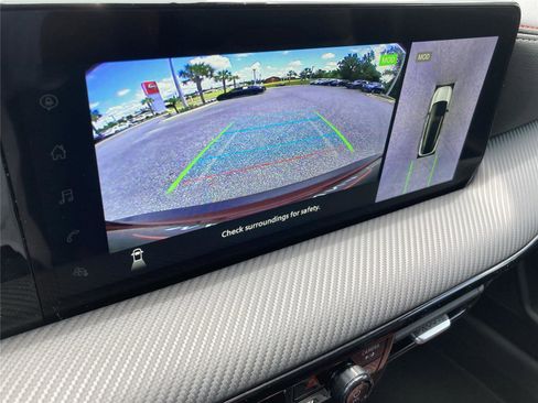 New 2025 Nissan Kicks SR w/ SR Premium Package image 16