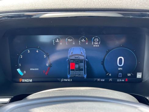 New 2025 Ford F150 Lariat w/ Equipment Group 501A Mid image 9