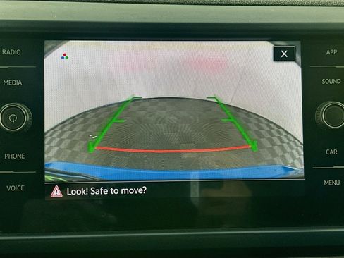 Used 2022 Volkswagen Taos SE w/ IQ.Drive SE Package FWD image 22