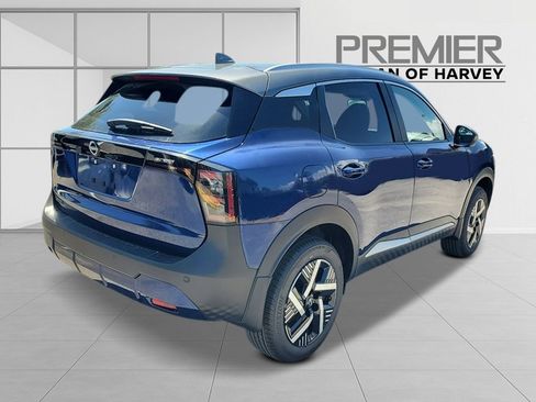 New 2026 Nissan Kicks SV w/ SV Premium Package FWD image 6