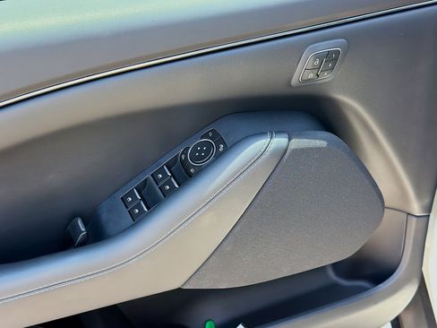Used 2022 Ford Mustang Mach-E Select w/ Comfort/Technology Package RWD image 22