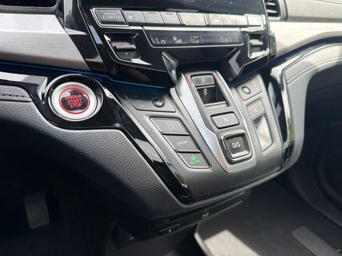 Certified 2024 Honda Odyssey Touring image 36