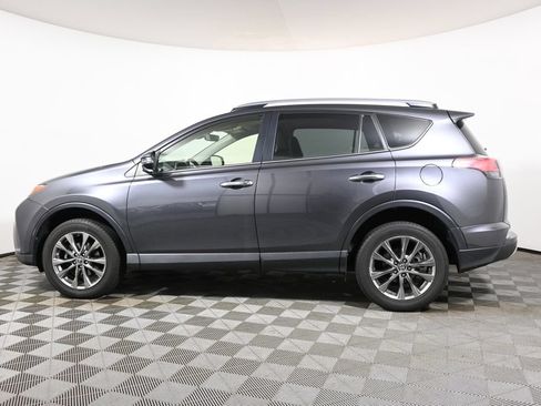Used 2018 Toyota RAV4 Limited AWD/4WD image 2