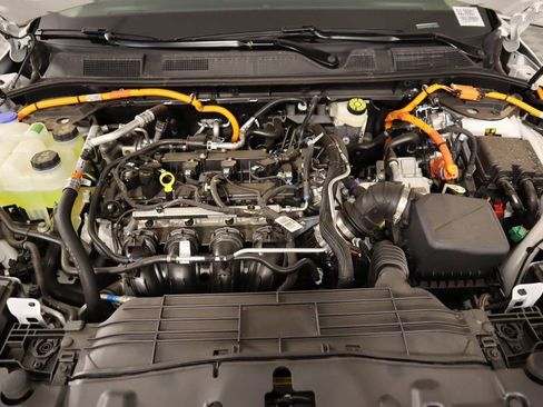New 2025 Lincoln Corsair Grand Touring AWD/4WD image 21