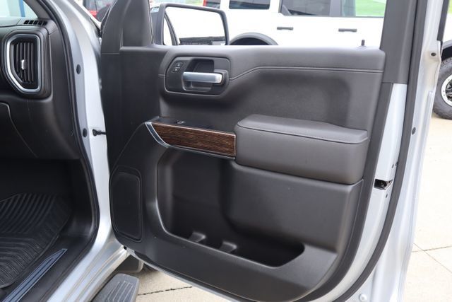 Used 2019 GMC Sierra 1500 SLE w/ SLE Value Package AWD/4WD image 34
