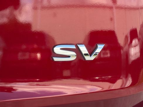 Used 2023 Nissan Rogue SV FWD image 11