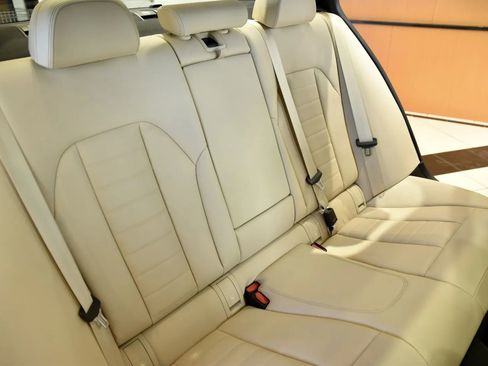 Used 2020 BMW 330i xDrive Sedan w/ Driving Assistance Package image 23