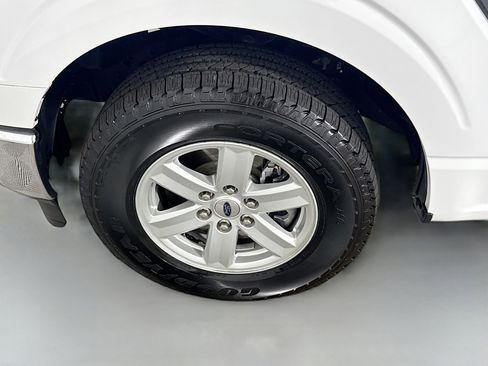 Used 2023 Ford F150 XL w/ XL Chrome Appearance Package image 33