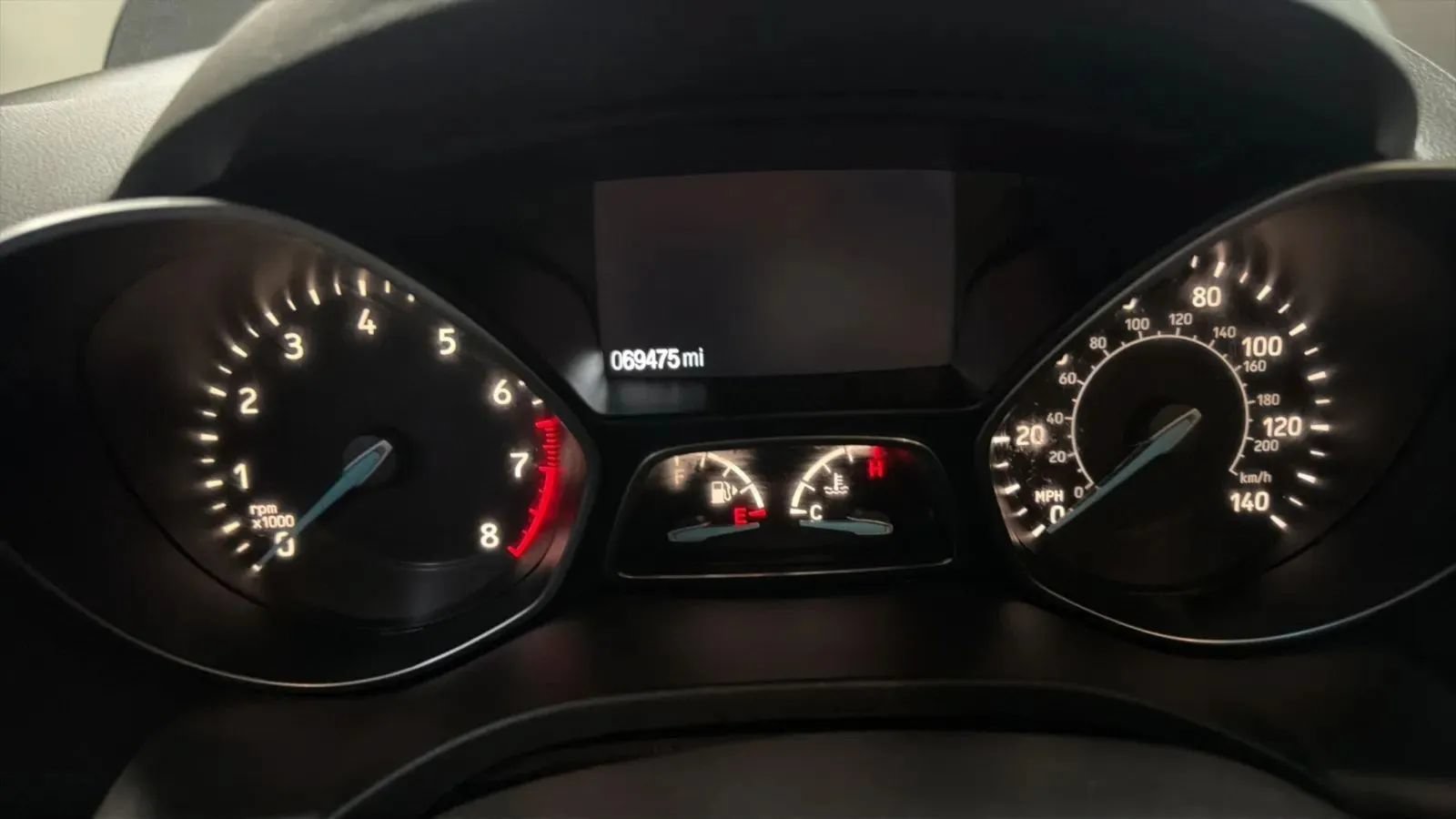 Used 2018 Ford Escape Titanium w/ Ford Safe & Smart Package AWD/4WD image 13