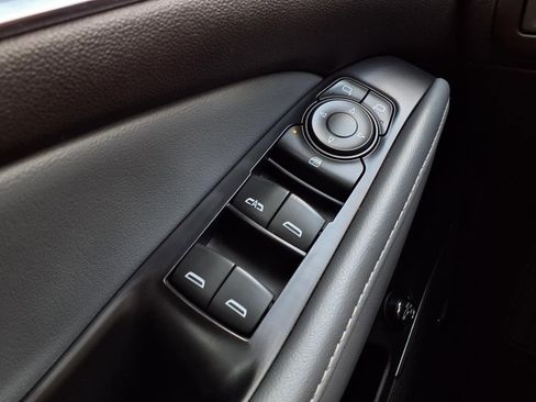 Used 2021 Buick Enclave Essence w/ Sound and Sites Package image 15