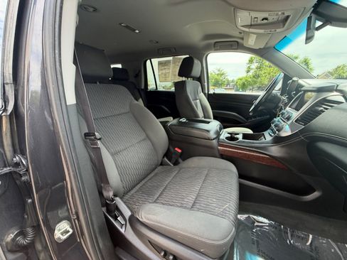 Used 2015 GMC Yukon SLE w/ Convenience Package AWD/4WD image 29