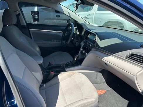 Used 2020 Hyundai Elantra SEL FWD image 26