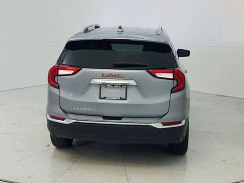 Used 2023 GMC Terrain SLT image 6