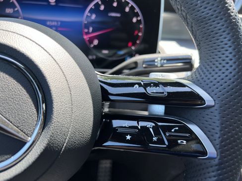 Certified 2025 Mercedes-Benz GLC 300 4MATIC image 20