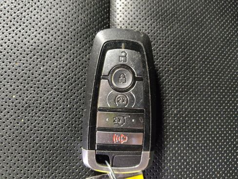Used 2020 Ford Explorer Limited w/ Class III Trailer Tow Package AWD/4WD image 32