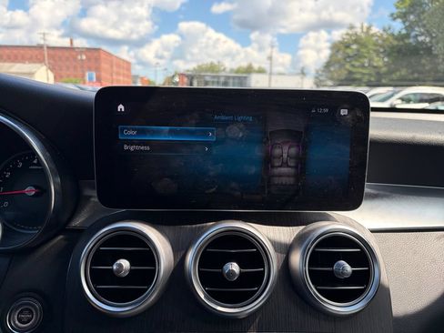 Certified 2022 Mercedes-Benz GLC 300 4MATIC image 24