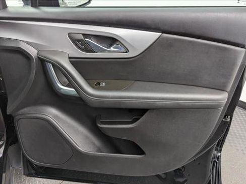 Used 2023 Chevrolet Blazer LT image 23