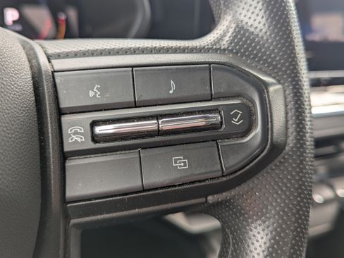 Used 2024 Chevrolet Colorado Trail Boss w/ Advanced Trailering Package AWD/4WD image 16