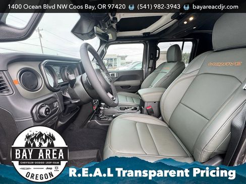 New 2026 Jeep Gladiator Mojave image 12