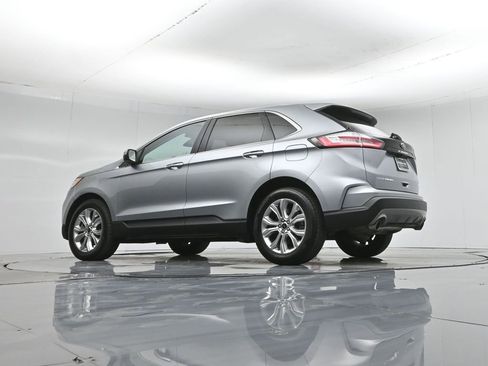 Used 2024 Ford Edge Titanium image 52