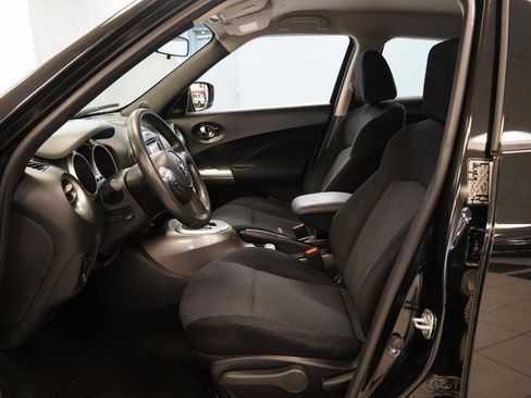 Used 2016 Nissan Juke S image 5