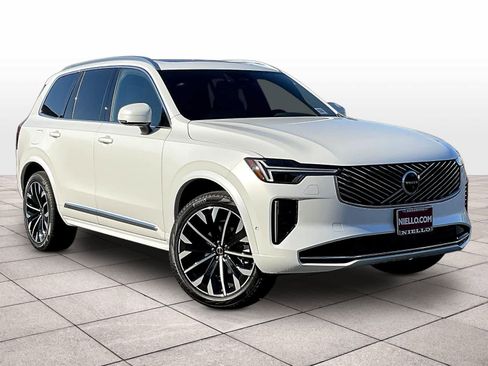 New 2026 Volvo XC90 T8 Plus w/ Protection Package Premier image 2