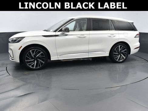 New 2026 Lincoln Aviator Black Label w/ Dynamic Handling Package image 5