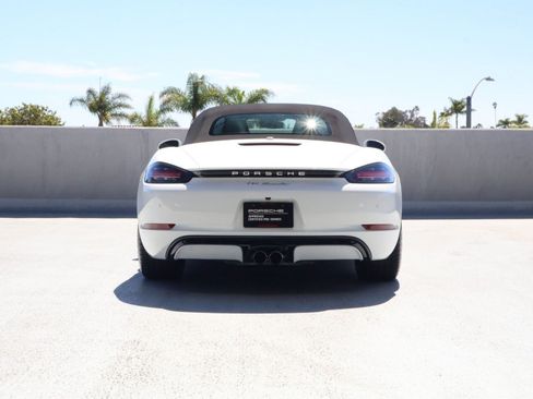Certified 2022 Porsche 718 Boxster w/ Premium Package RWD image 11