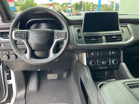 Used 2024 Chevrolet Tahoe Z71 w/ Z71 Off-Road Package AWD/4WD image 14